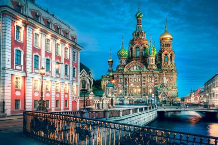 Тур в Питер и Карелию: Великолепие архитектуры и природные красоты (5 дней)